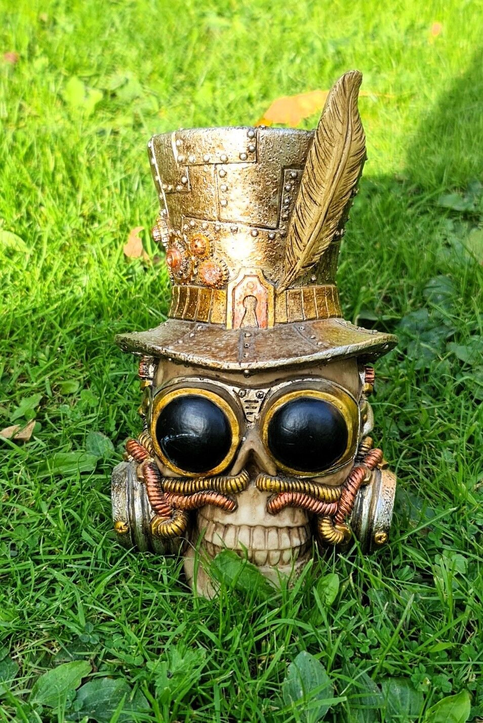 Punk Time Traveler Skull: A Spooktacular Garden Guardian in Top Hat